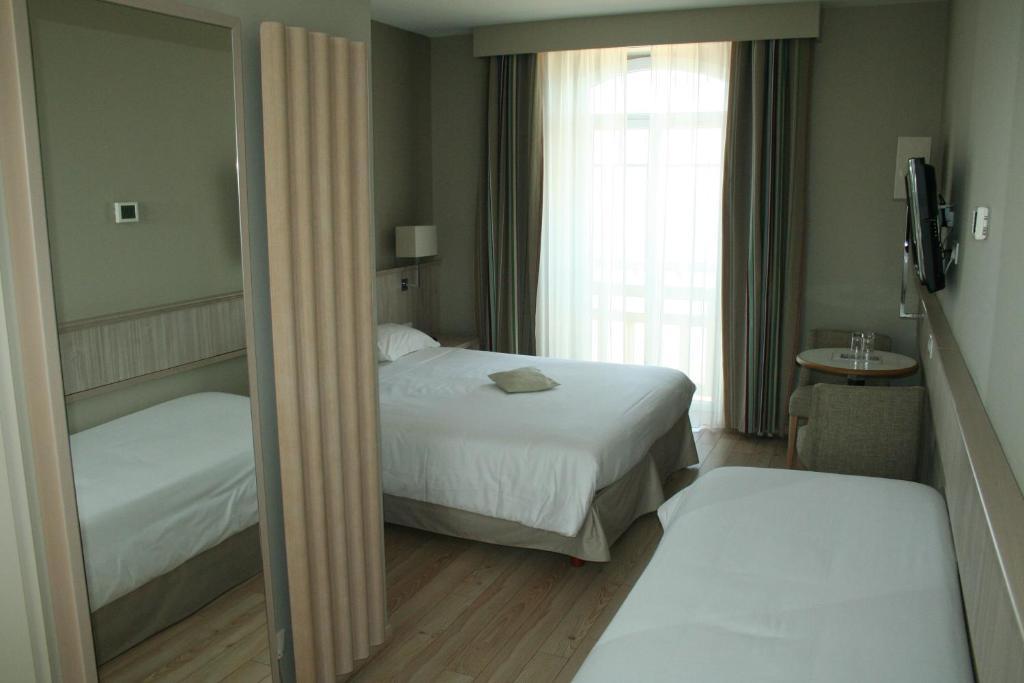 Antinea 3*