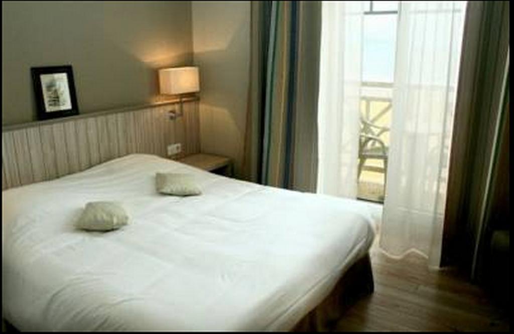 Antinea Hotel 3*